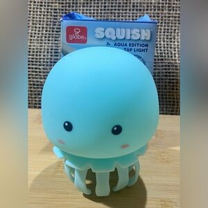 Globe Electric Squish Aqua Edition Tap Light Tub Toy Night Light Waterproof